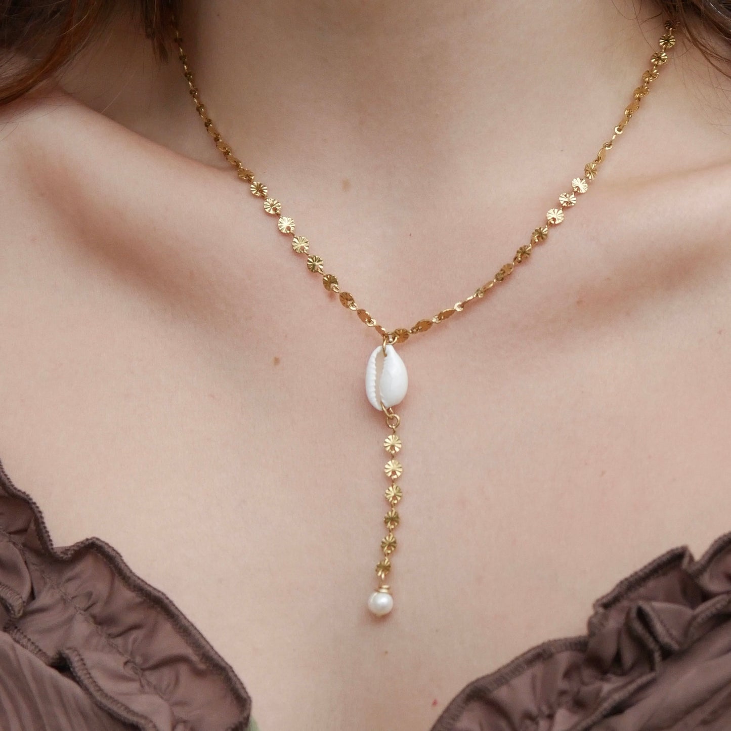 Nisi Necklace