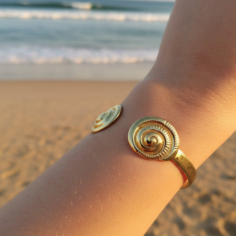 The Swirl Bangle