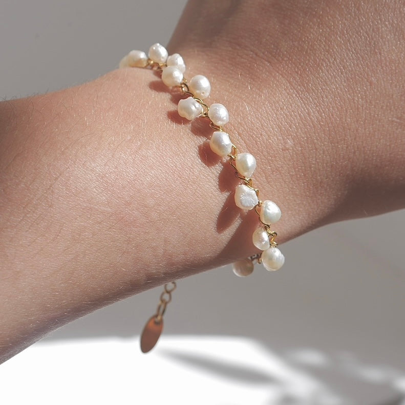 The Pearl Drops Bracelet