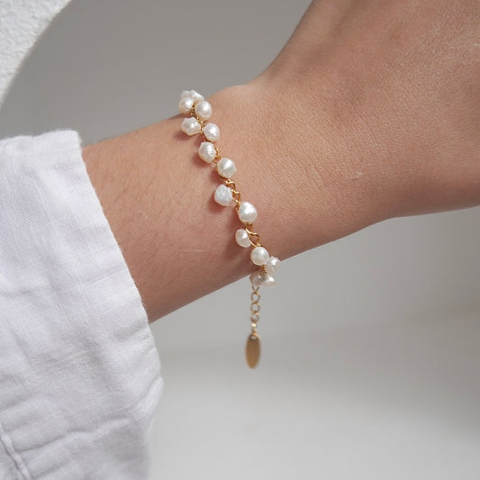 The Pearl Drops Bracelet