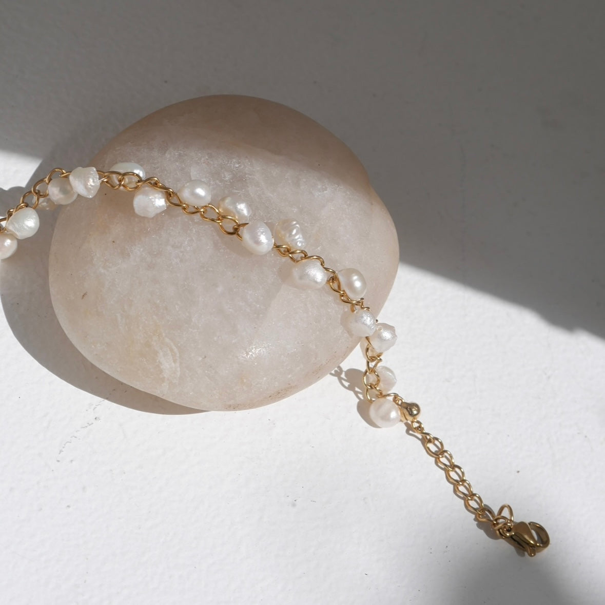 The Pearl Drops Bracelet