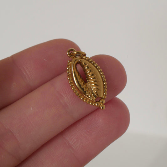 Gold Conch Shell