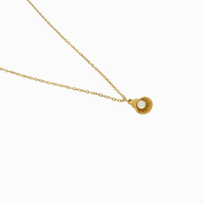 The Venus Necklace