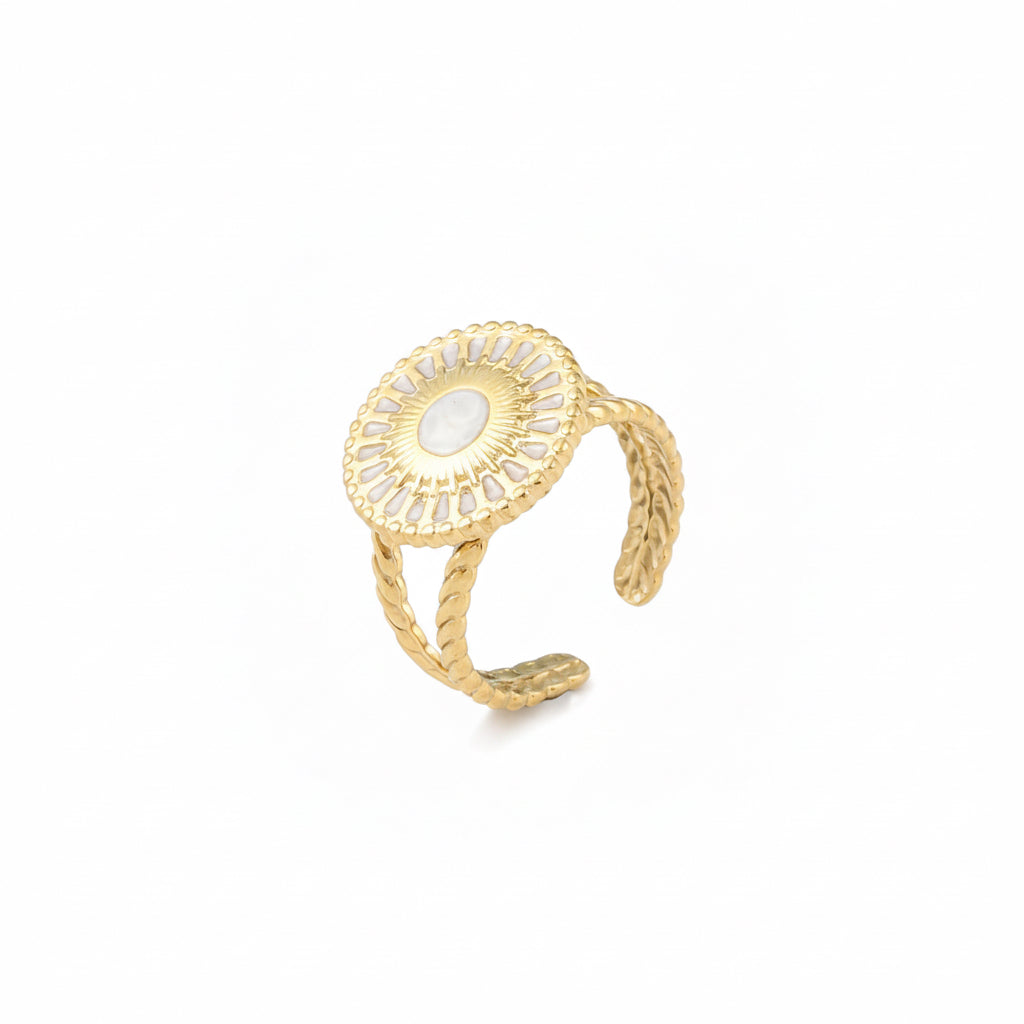 The Hera Ring