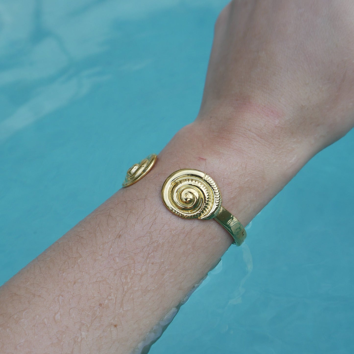 The Swirl Bangle