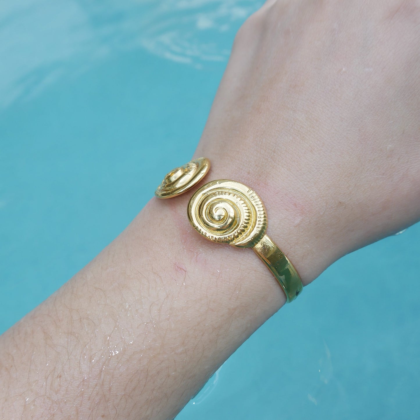 The Swirl Bangle