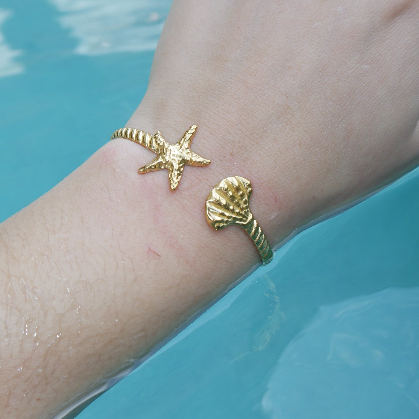 The Beach Finds Bangle