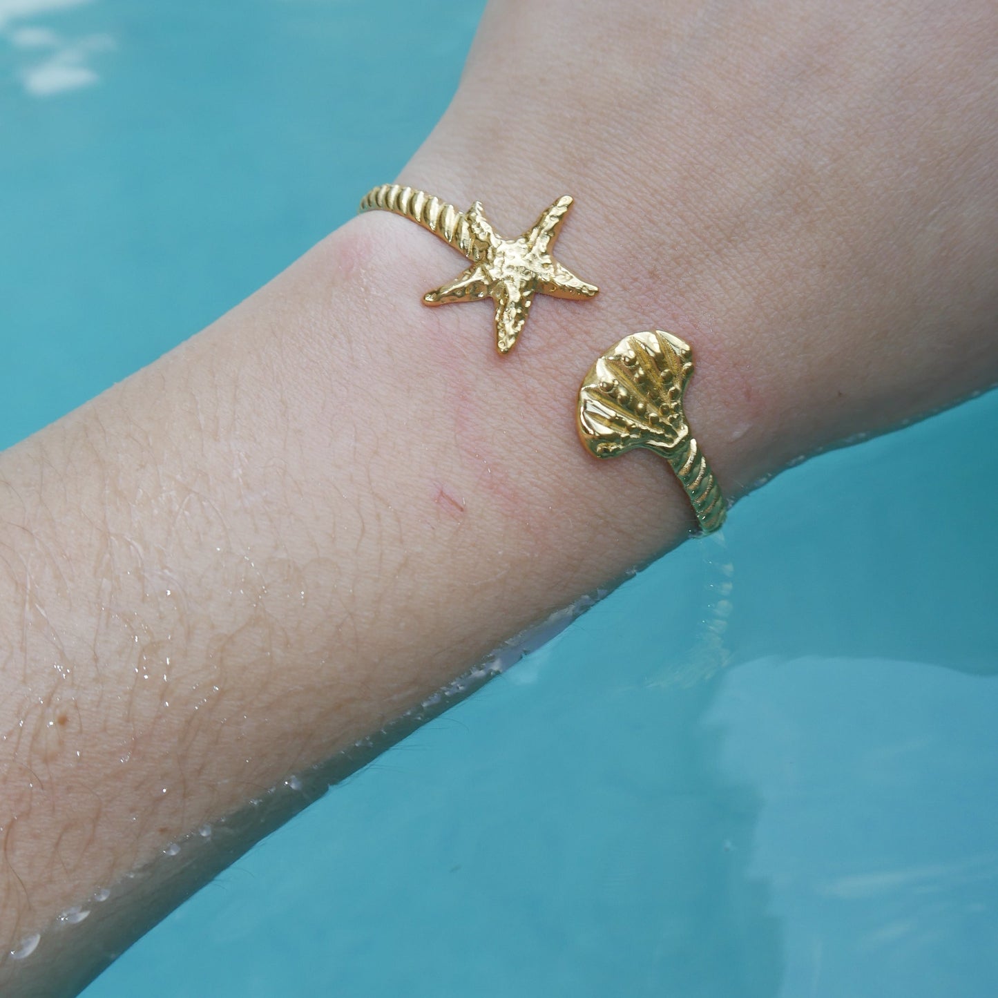 The Beach Finds Bangle