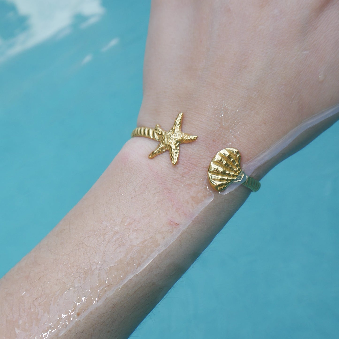 The Beach Finds Bangle