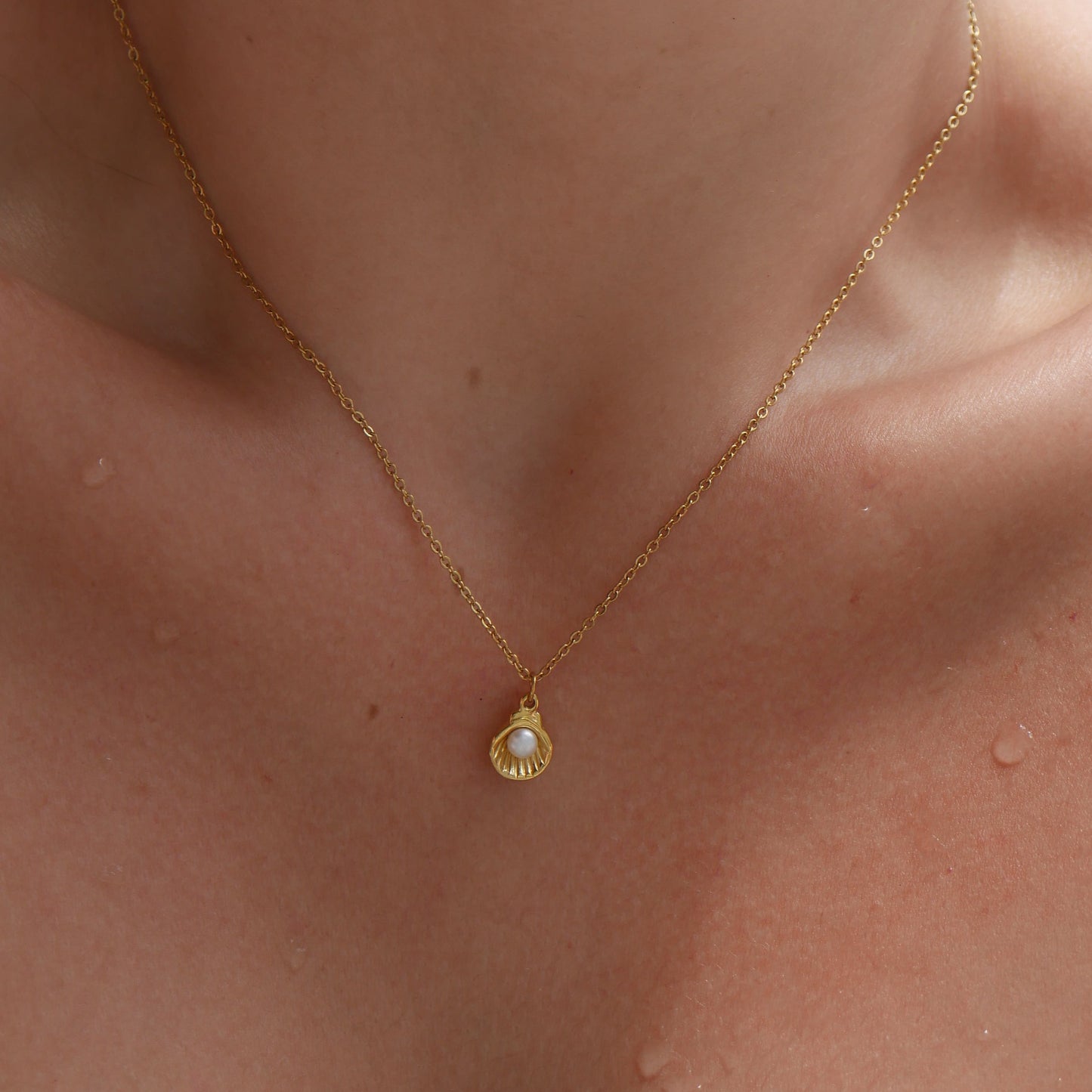 The Venus Necklace