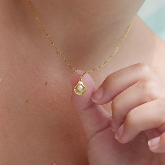 The Venus Necklace